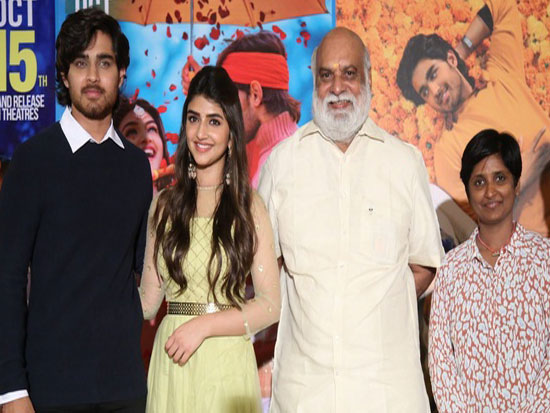 Pelli sandadi movie success meet